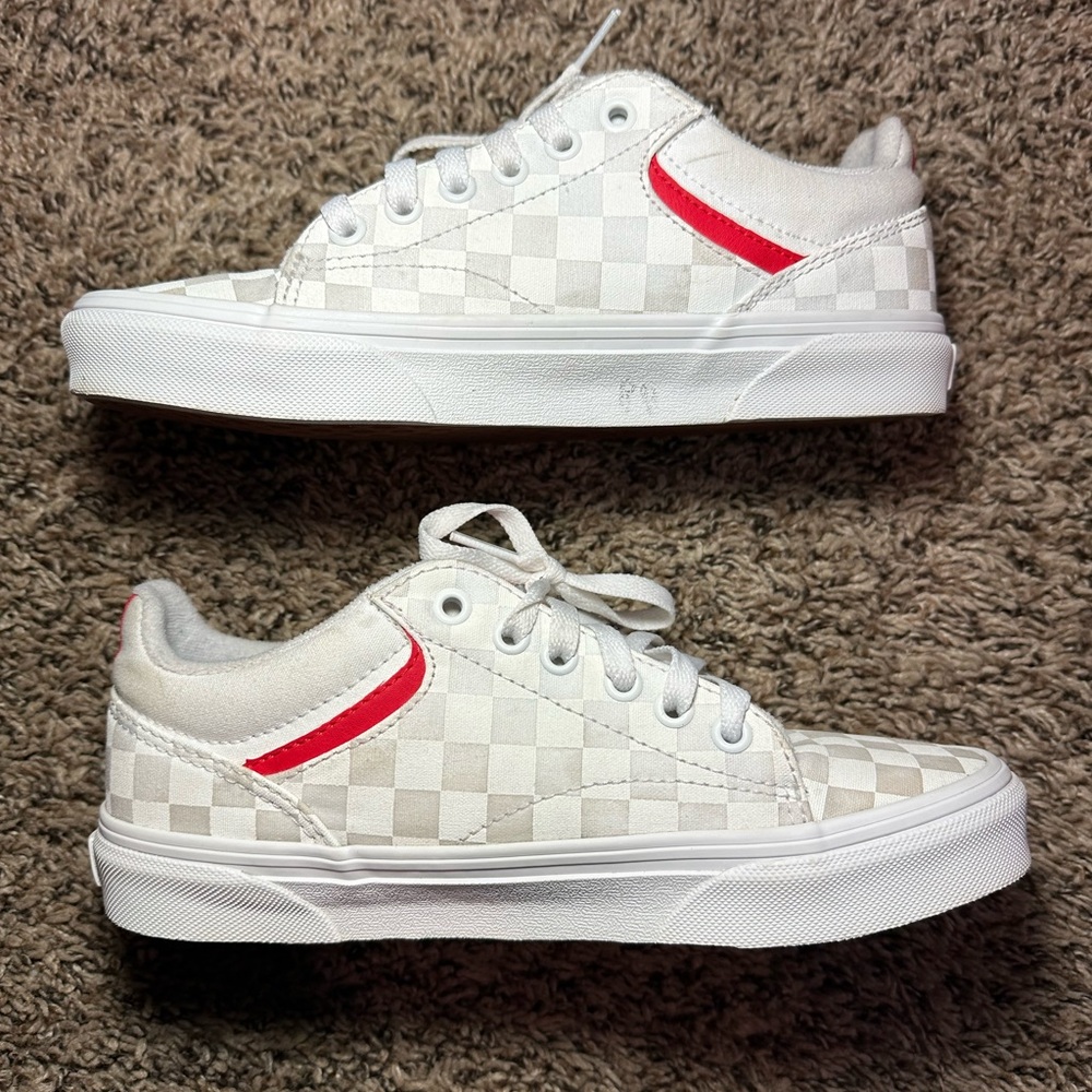 Vans Seldan Checkerboard Women’s Size 7 Shoes White Gray Red 500714 Sneakers - Picture 3 of 10